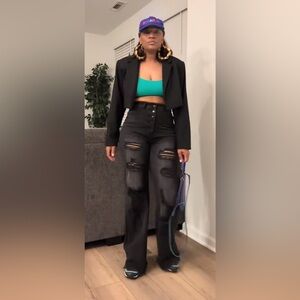 Women's Black Distressed Jeans